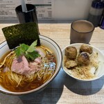 中華そば 四つ葉 - 