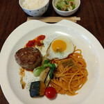 トラットリアイルデルフィーノ - ハンバーグランチ　1,500円