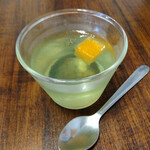 トラットリアイルデルフィーノ - ランチにセットのミニデザート