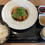 CHINESE DINING 瑞 - 【怪味鶏】週替わりランチ定食