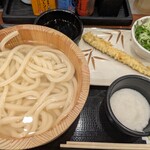 丸亀製麺 - 
