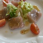 かもめ屋本家 - サービスのマグロカルパッチョ風