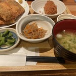 川崎市民食堂魚金-西 - 