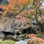 月待の滝 もみじ苑 - 月待の滝