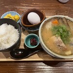 農家ごはん つかだ食堂 - 豚汁定食