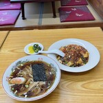 東洋一 - ミニラーメンと麻婆丼とおしんこ