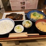 魚とら - 銀だらの煮付け定食