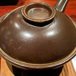 橋本屋 - フタを開ける直前。固唾をのむ瞬間。