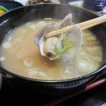 おいしい台所12カ月 - あさり汁は出汁がしっかりきいていて