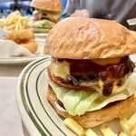 シェイク ツリー ダイナー - 