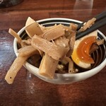 麺処 懐や - 卵半熟　メンマどっさり　