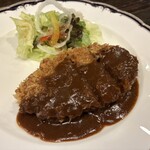 コロポックル - シェフ自慢のメンチカツ