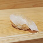 鮨 歴々 近江町店 - すずき