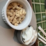 Crossroads Kitchen - 