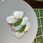 Crossroads Kitchen - 