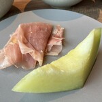 Crossroads Kitchen - 