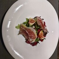 炭焼きステーキとワインobiobi - 