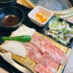 肉処 牛たつ - 料理写真: