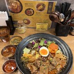 SPICY CURRY 魯珈 - 