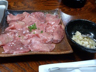 Nomi Yasu Yakiniku - 牛タンとネギ塩