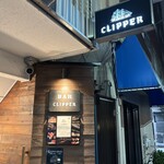 クリッパー - R7.11  店舗前