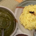 マンダラ - サグとライス　もうこれだけで贅沢です