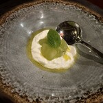 レ・ココット - シャインマスカットのカプレーゼ