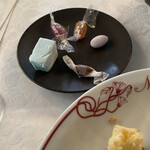 マダム・トキ - 