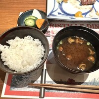 知喜多亭 和 - ご飯も赤だしも美味しい
