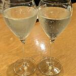 ル バー ラヴァン サンカンドゥ アザブ トウキョウ - 