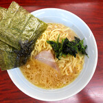 ラーメン 矢口家 平塚店