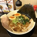 麺や 夢よし - BLACK豚骨醤油ラーメン（大盛り）※タップすれば全体が見れます。