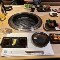 近江うし焼肉 にくTATSU 銀座店 - 