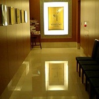 フレンチレストラン ミクニ サッポロ - 入り口廊下