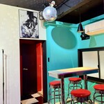 BAR178 - ティファニーで朝食用テーブル٩( ᐛ )و