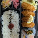 小魚 阿も珍 - カキフライ弁当
