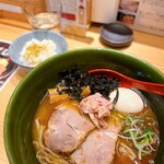 焼きあご塩らー麺 たかはし - 