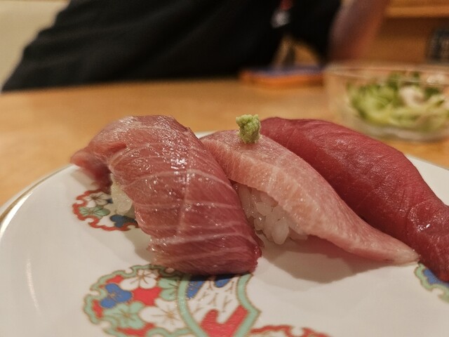 寿司鷹 港北店 - センター北/回転寿司 | 食べログ