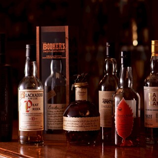 ウイスキー＆スピリッツが200種類以上！ボトルキープも可能