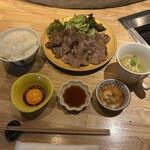 焼肉 アカタン - 