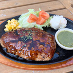 オルシヴァル - 料理写真:アボガドわさびハンバーグ