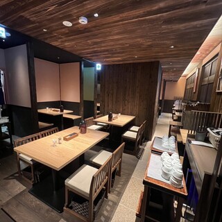 貸切可能◎ゆったり過ごせる、落ち着いた雰囲気の空間