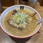 大島 - 味噌ラーメン大盛り1400円