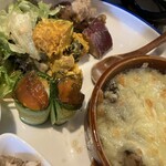 居酒屋もくもく - 「長芋のきゅうり巻き」にはジュレ？が乗ってました。