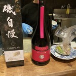 鶏家 たちばな - いろんなお酒が出てきたぞ、右はネギと鶏肉蒸し