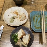 鶏家 たちばな - バゲットもお代わり、厚揚げも美味しいです。