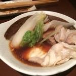 花善 - クエ鍋3 プルプルがいっぱい付いた極上の身