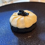 ベージュ アラン・デュカス 東京 - 