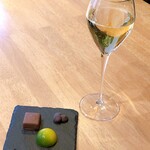 KIKO Wine and Chocolate - シャンパーニュとボンボンショコラのセット