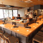 肉の山翔 - カウンター